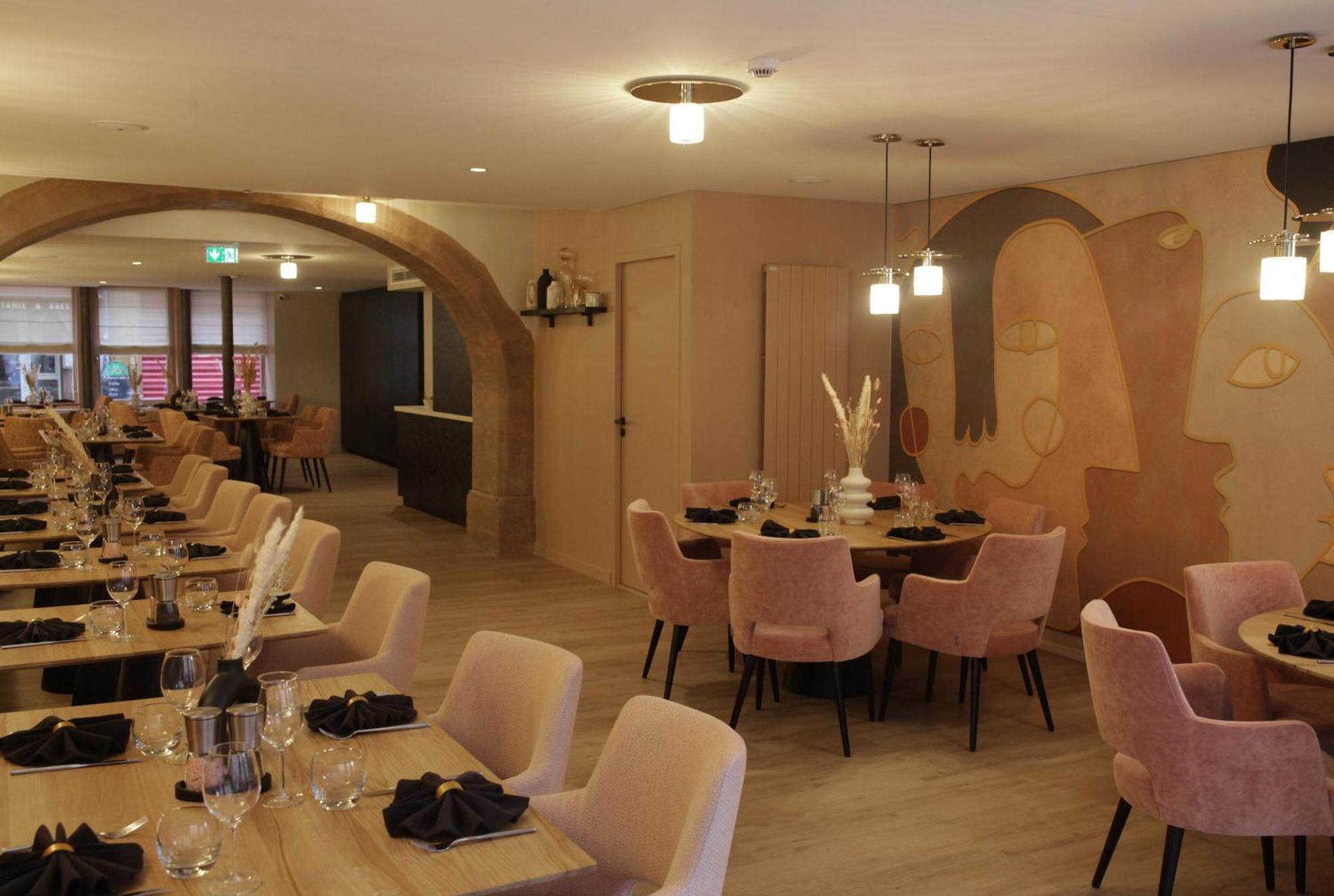 Hotel-Restaurant St-Christophe Belfort Ngoại thất bức ảnh
